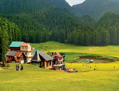 Himalayan Family Escape